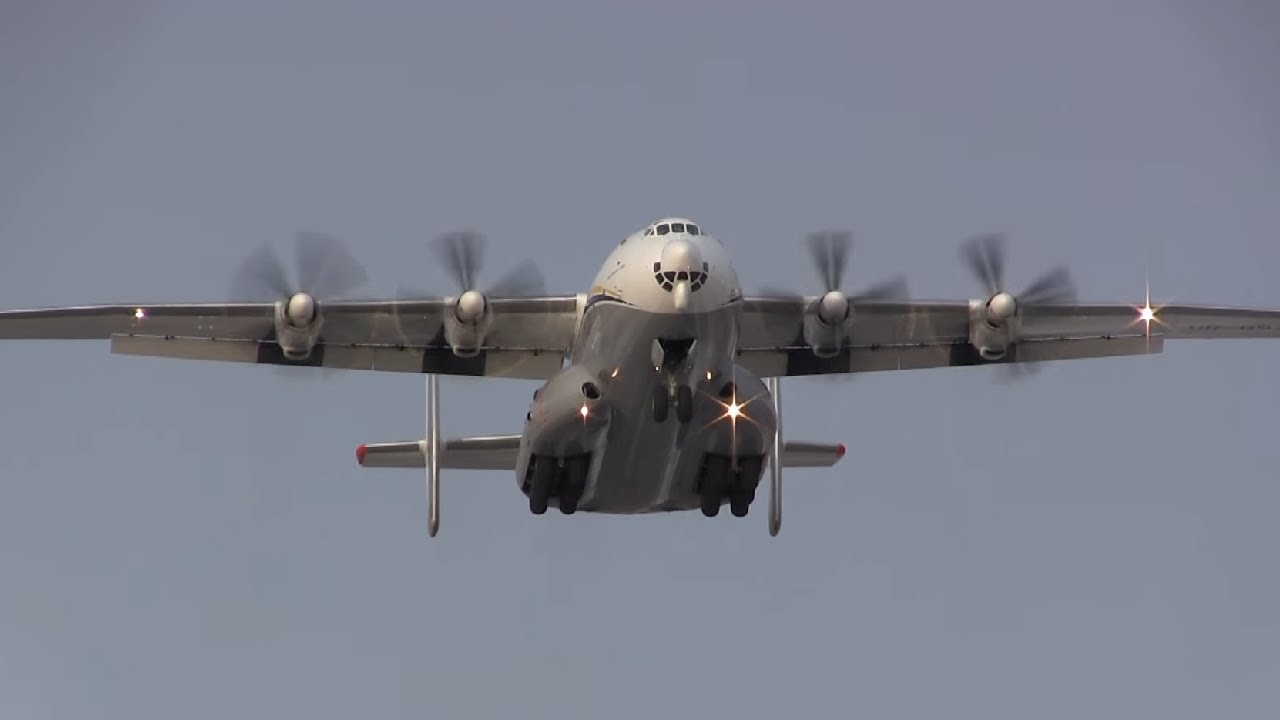 Antonov An-22 - Takeoff & Landing