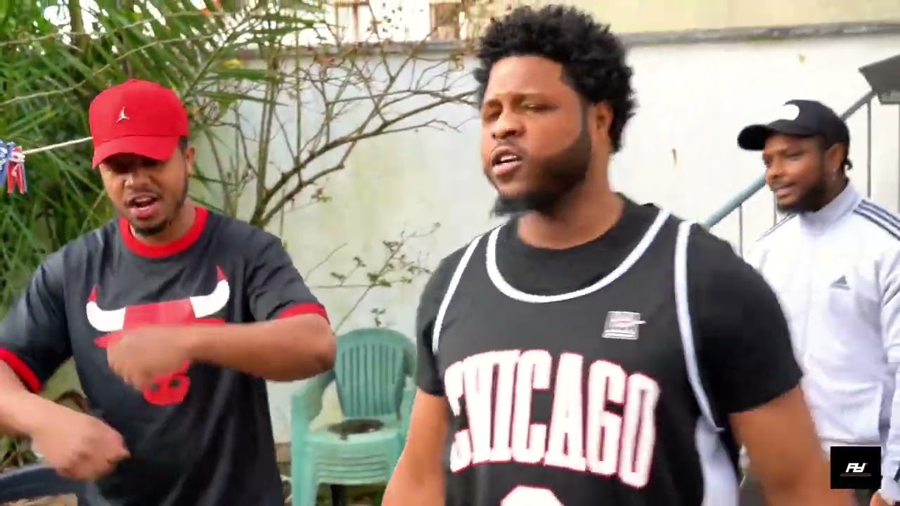 Banga Banga  feat  Michel - Strada Official Video