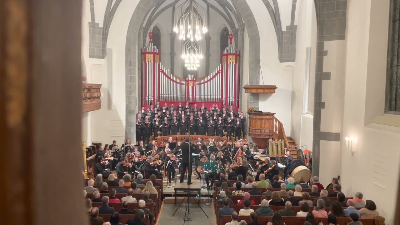 Tign e retign, Chor viril Surses & Kammerphilharmonie Graubünden, M: Flavio Bundi, arr. Philip Henzi