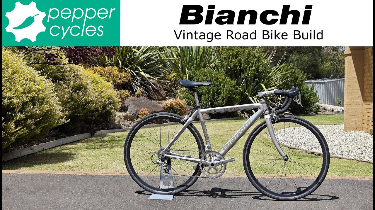 Bianchi 928 L'UNA White Carbon Vintage Road Bike Build