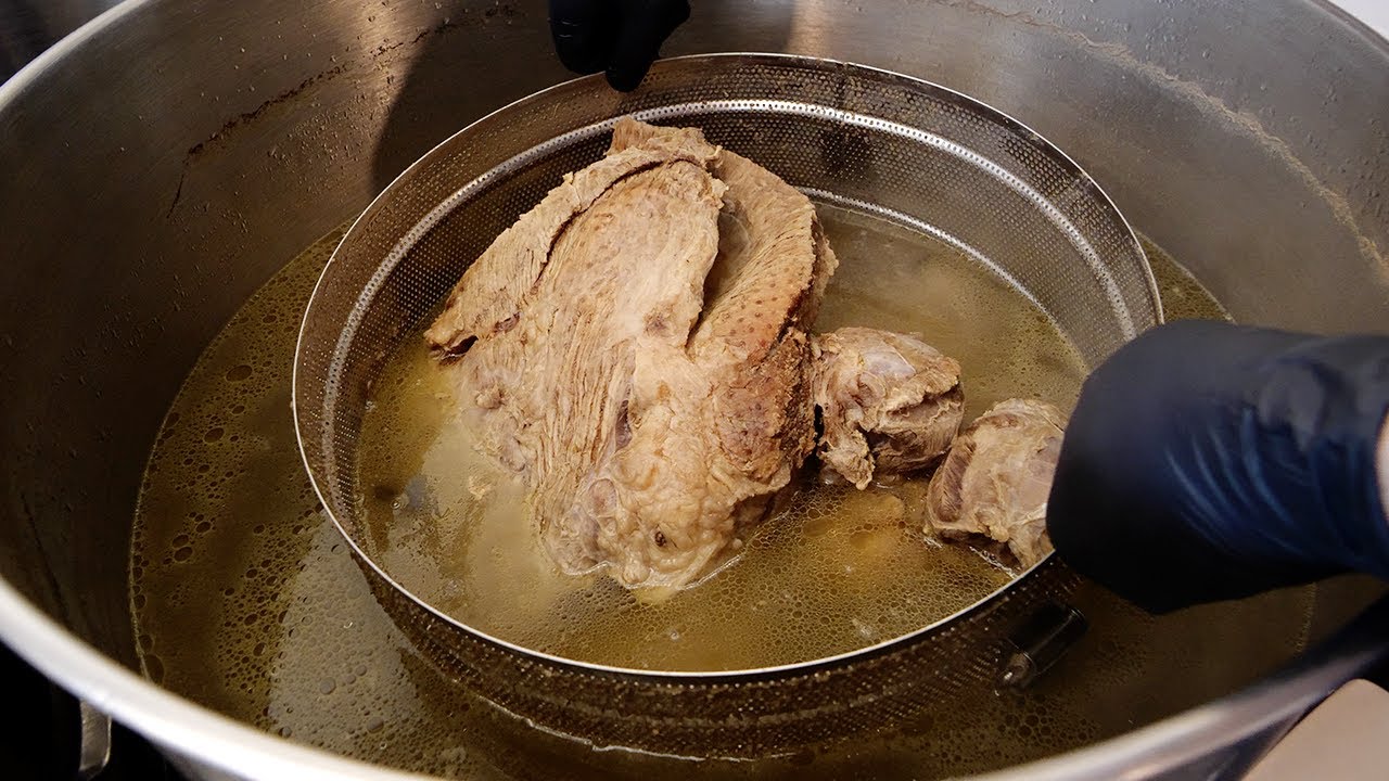 연남동에 새로 오픈한 육수가 남다른 쌀국수집 - 나이스누들 / korean style rice noodle, beef and chicken broth