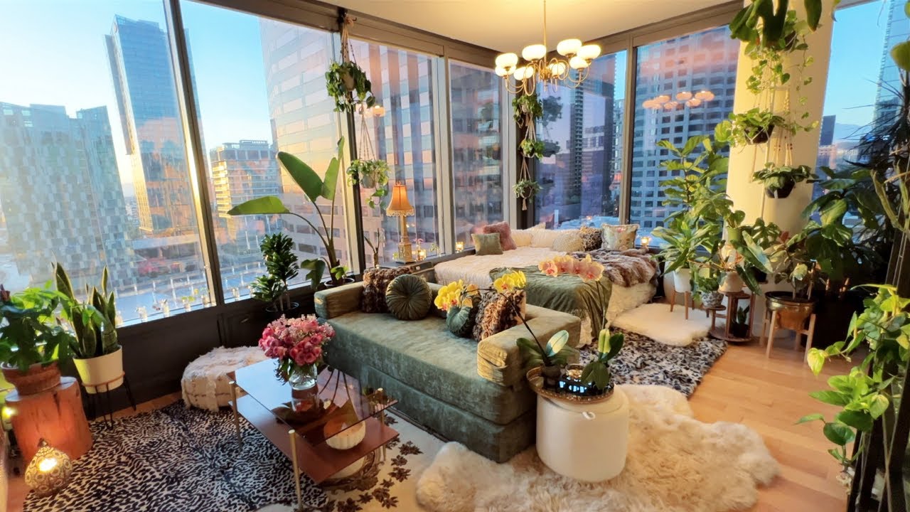 Decorating My Downtown LA Apartment (thrifted maximalism X bohemian jungle)