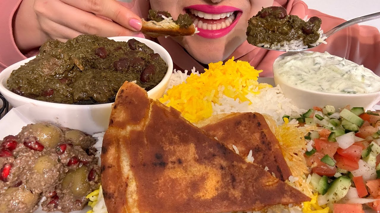 Asmr eating Persian Ghormesabzi with rice and Tahdig| موکبانگ قورمه سبزی با ته دیگ و زیتون پرورده