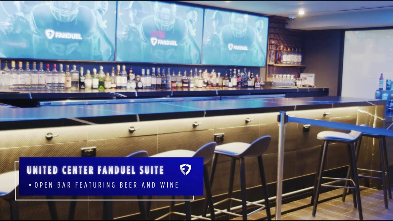 SUITE LIFE: United Center FanDuel Suite