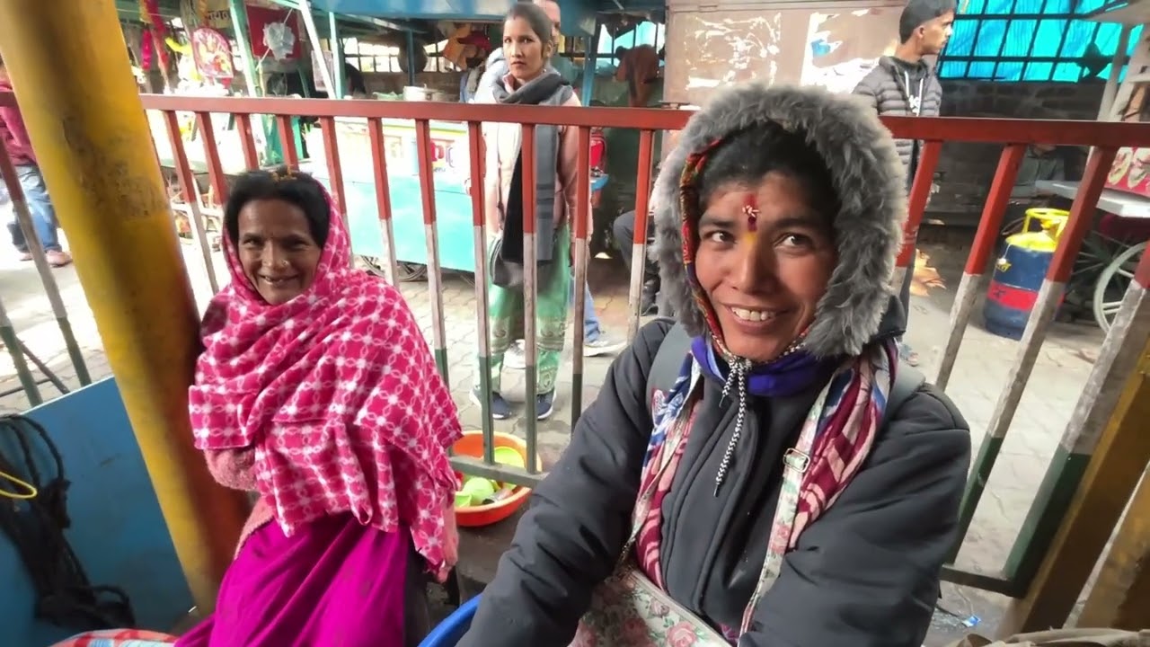 उत्रायणी मेले में आए श्रद्धालुओं ने ख़रीदें हज़ारों रुपए के पहाडी नस्ल की खूबसूरत कुत्ते 🐶😱 #viral