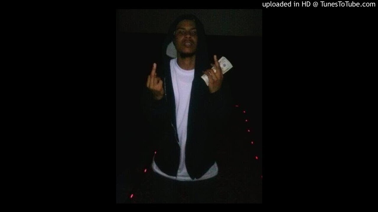 Who U Roll Wit (feat Dough2x)