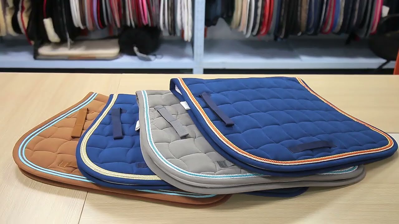 Design a saddle pad as unique as your partnership