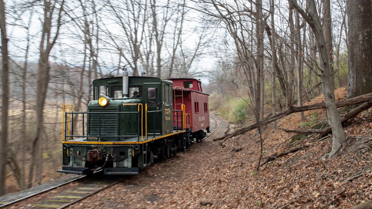 WK&S 7258: Caboose Hopping on The Slow & Lonesome
