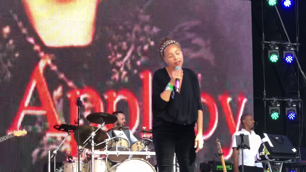 Kim Appleby - Respectable - Live - 2018