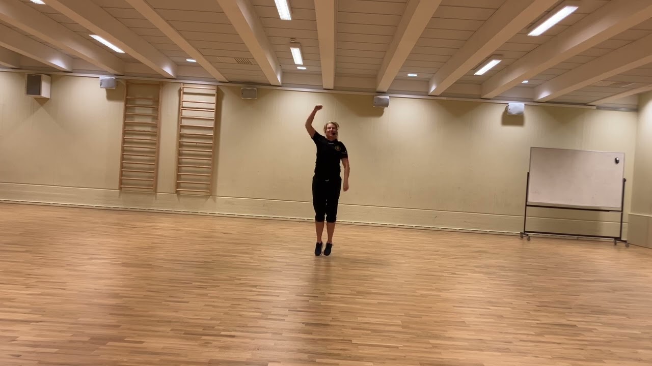 @procivitasmalmo 1A Dansa för livet 2025 med musik ansiktet mot kameran 