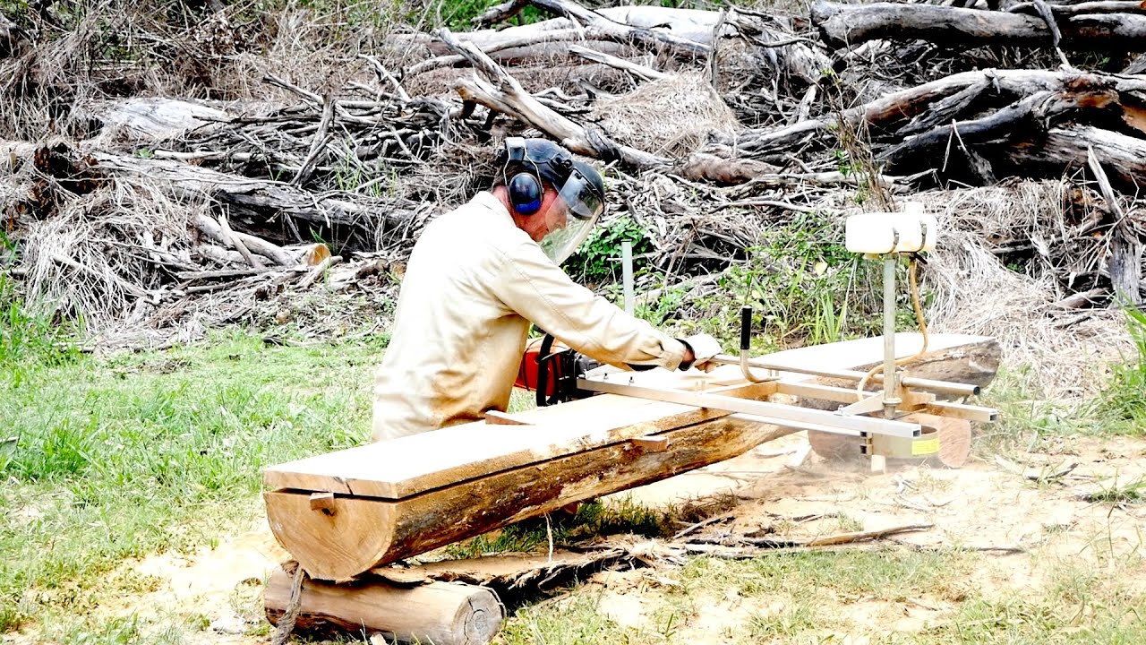 Going off Grid Ep20 Dust, Slabbing Timber & Cyclones