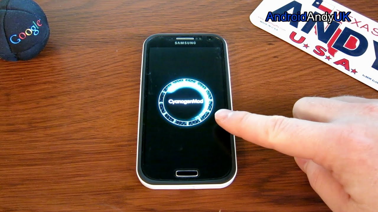 Cyanogenmod 11 (KitKat) on Samsung Galaxy S4