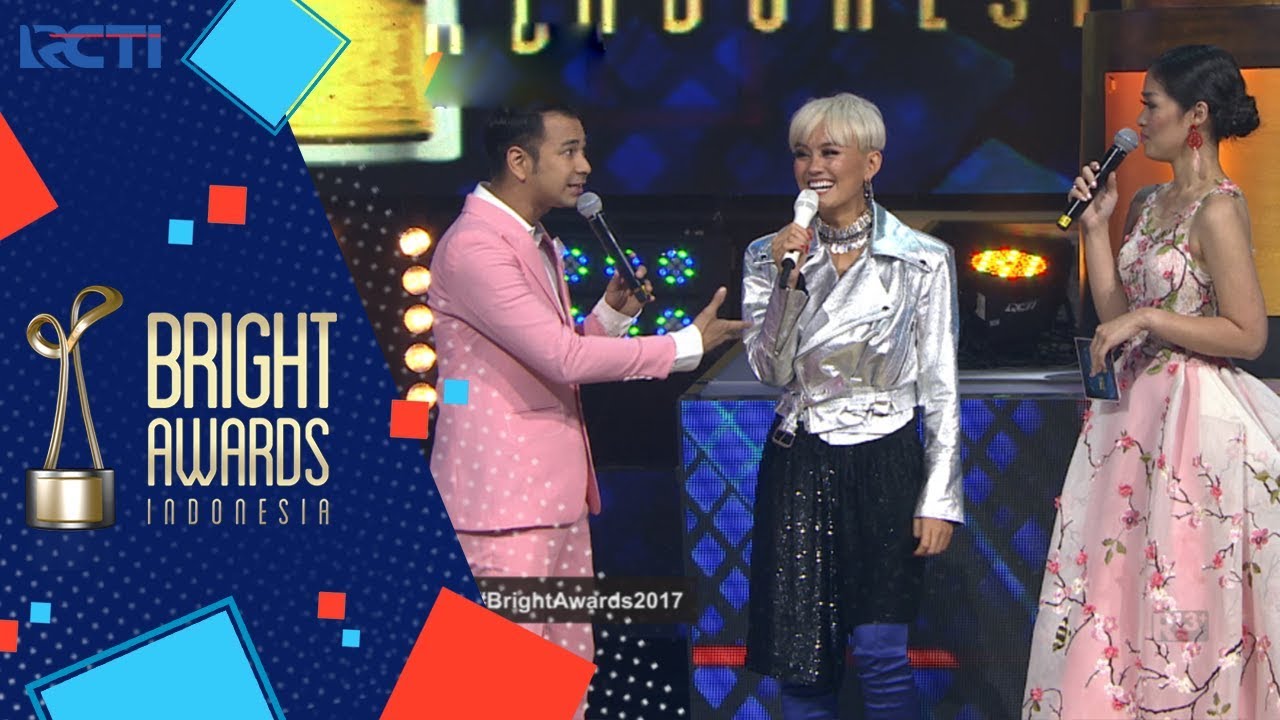 BRIGHT AWARDS INDONESIA 2017 | Cerita Apa Sih Agnez Mo kayanya Seru Banget [6 Desember 2017]