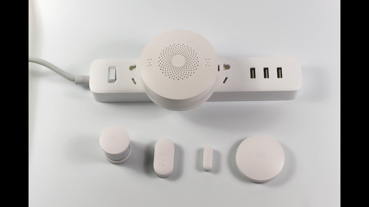 Центр управления умным домом Xiaomi Mi Control Hub