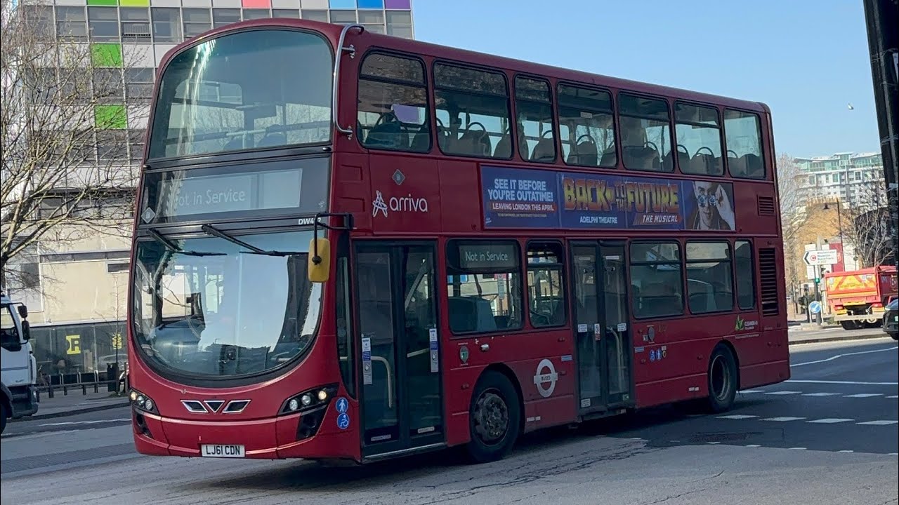 VDL DB300 Wright Gemini 2 Arriva London DW472 LJ61CDN Not in Service 