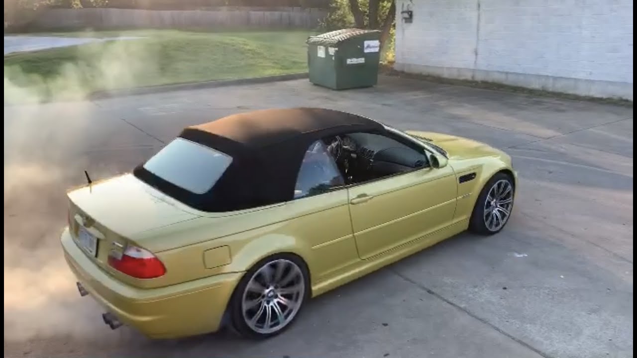 Loud E46 M3 is a Menace (Donuts, accelerations, fly-by's, exhaust cam)