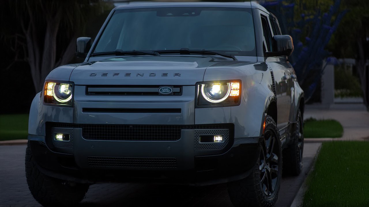 👉AT NIGHT: 2024 Land Rover Defender -- Interior, Exterior Lights Analysis & Night Drive