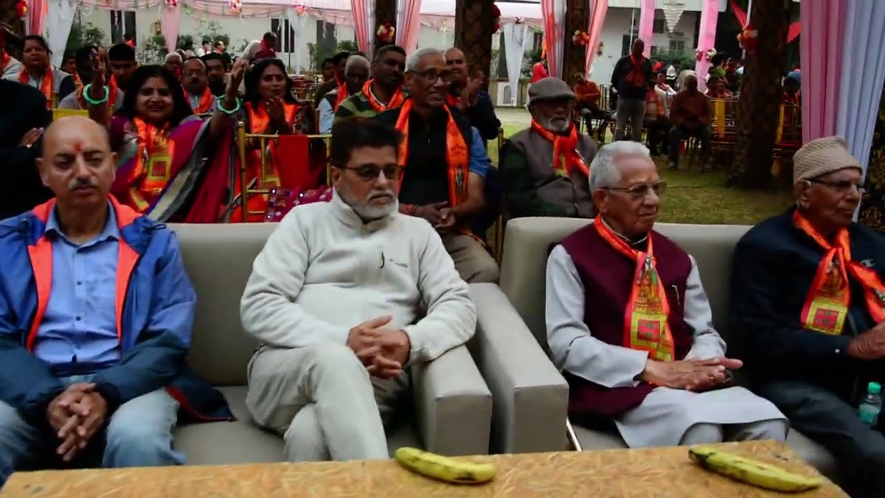 Hey Bharat Ke Lal Suno Mai Tume Jagane Aaya Hun - Virat Hindu Sammelan Dehradun Uttar