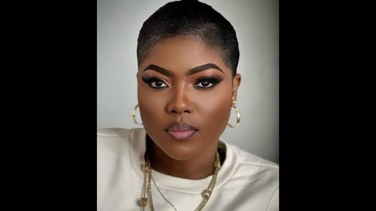 Interview ya Ingrid face à cindy le Cœur ezalaki sans tension