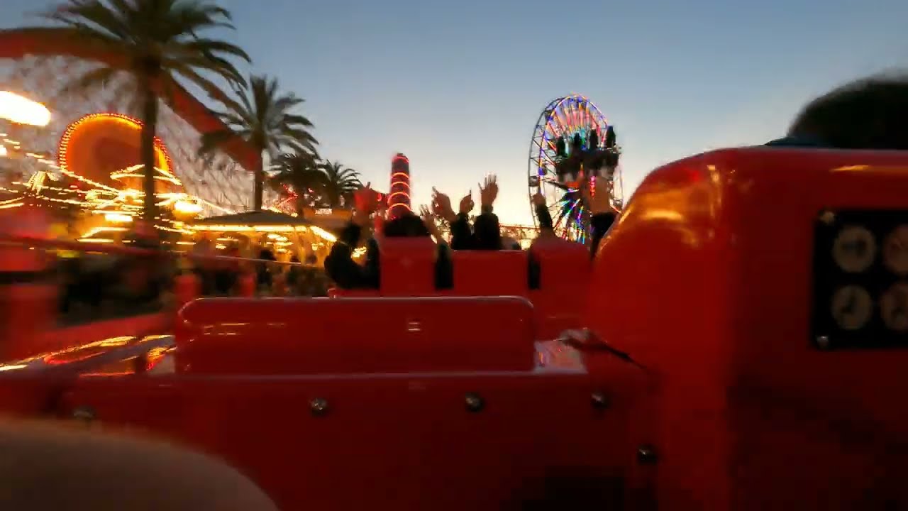 INCREDICOASTER: IT'S SO DIFFERENT AT NIGHT
