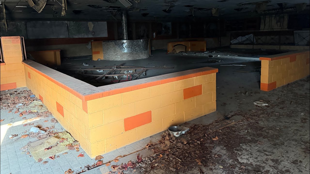 Una piscina senza piscina….. esplorazione di una discoteca abbandonata⚠️
