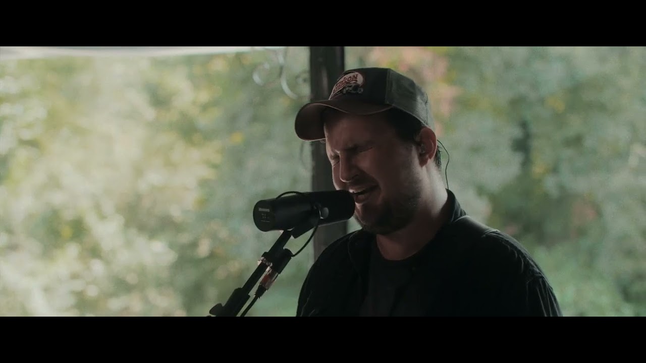 Tight Grips - Welcome To The Waterfall [Live at the Mill]
