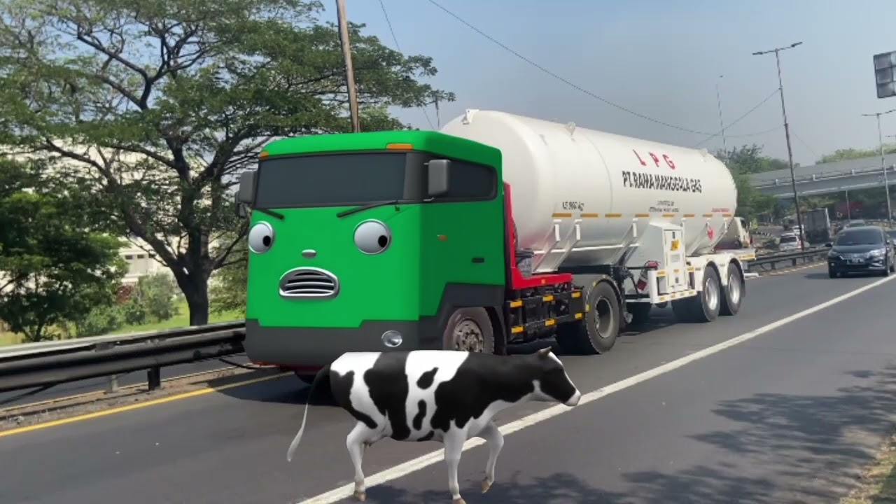 Pertunjukan Truk Tangki, Truk Kontainer Besar, Bus Telolet Mirip,Truk Besar, Frank Teman Tayo