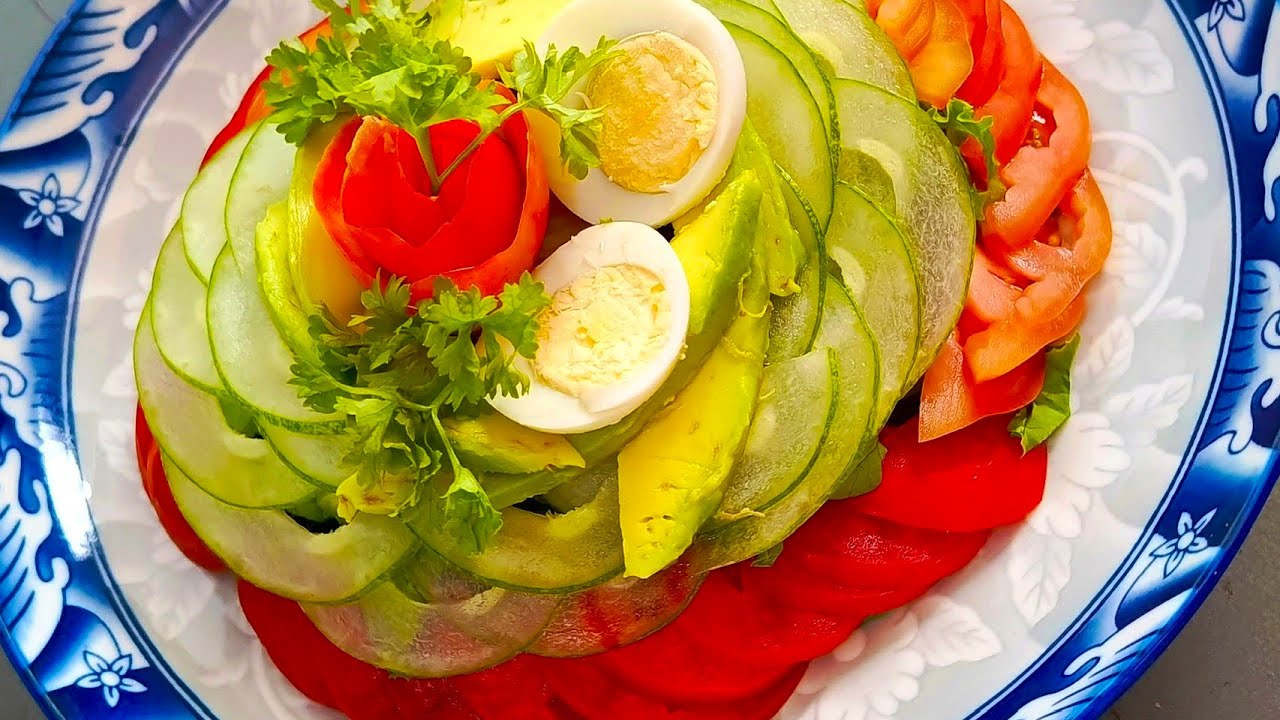 LA SALADE COMPOSÉE 