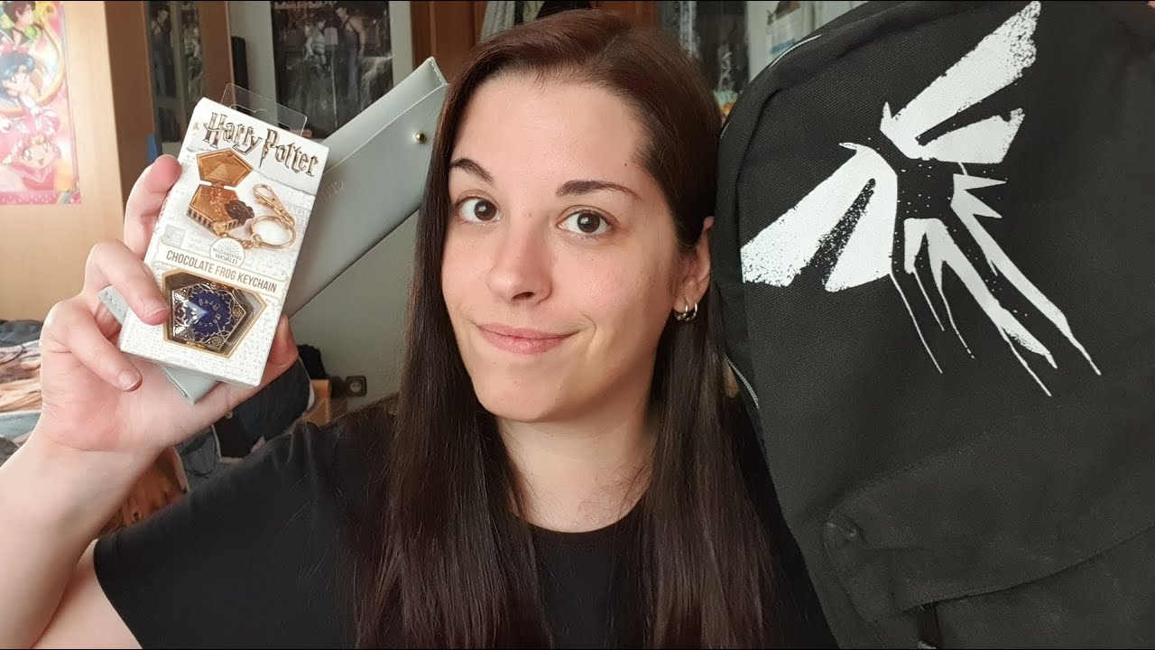 🎁 Mis REGALOS de Cumpleaños (Tapping, scratching, mouth sounds) | ASMR Español | Alternative ASMR