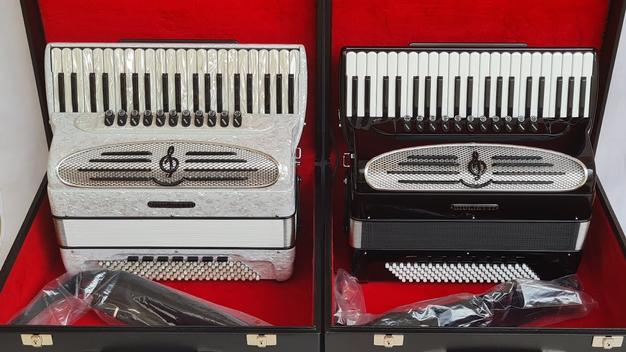 (52.000,00) Acordeon 120 Baixos Giulietti Classic 127 
