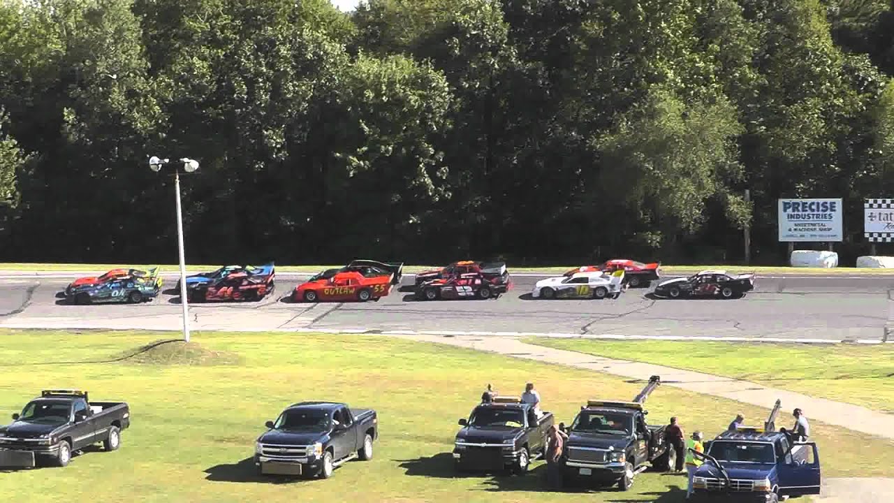 Star Speedway Outlaw Feature 9/9/2012