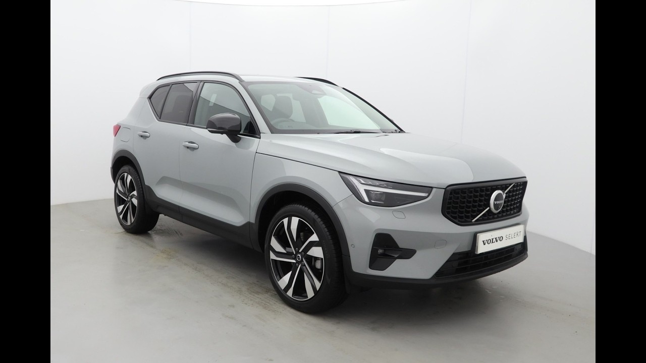 VOLVO XC40 2.0 B4P Ultra Dark 5dr Auto /Lloyd Volvo South Lakes/WF75DWU