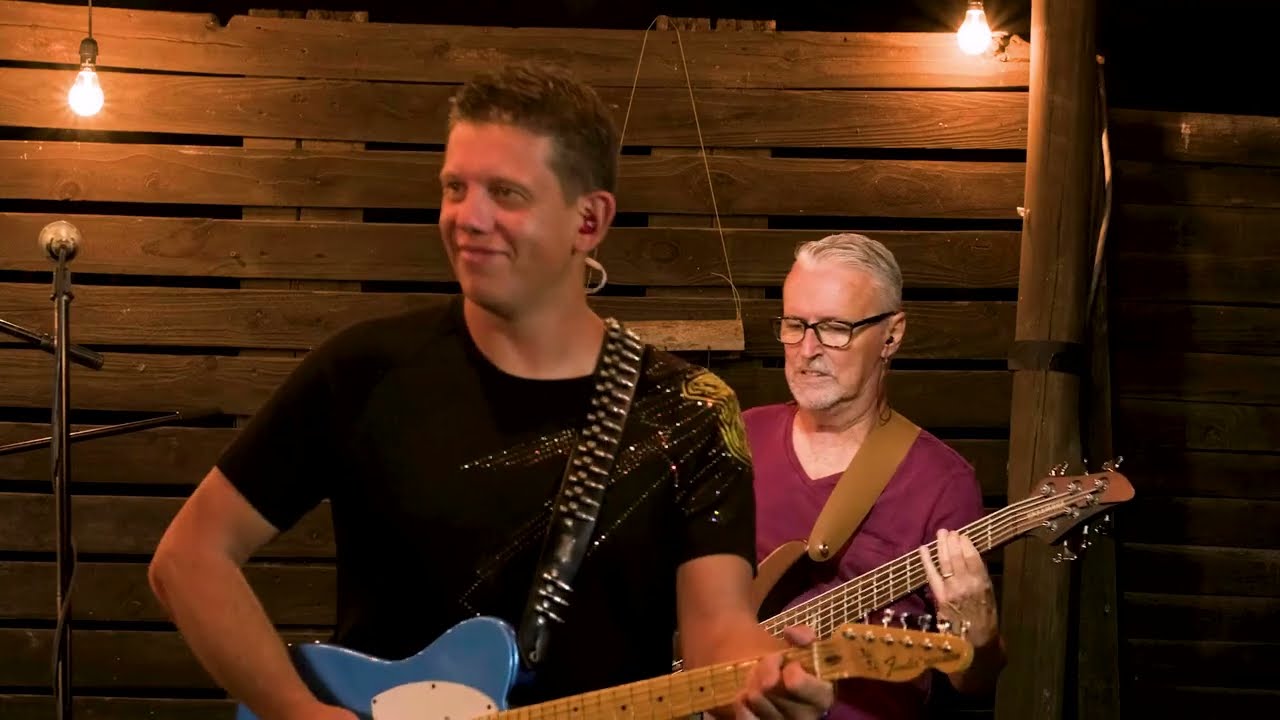 Campbell Brothers - Revival - Bad Moon Rising