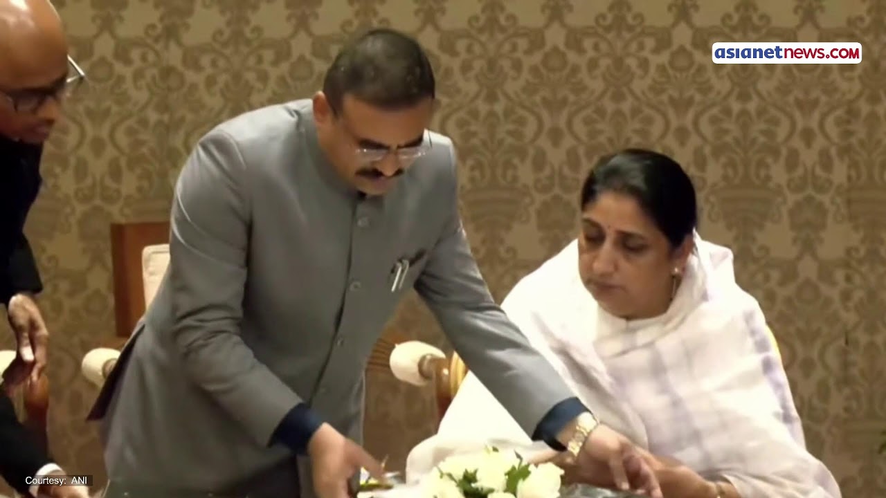 Live: Sunetra Pawar takes oath as the Deputy CM of Maharashtra