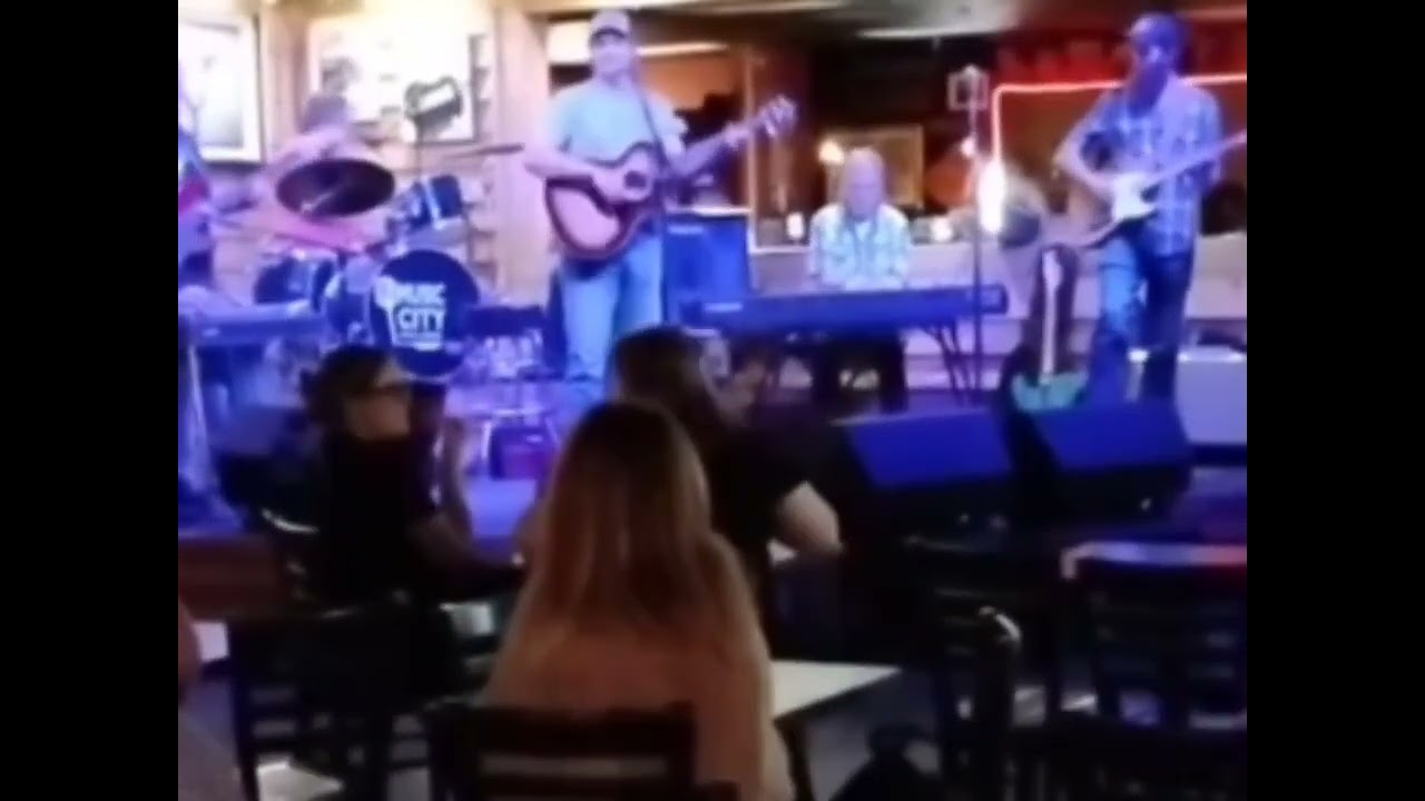 ZACH TOP & THE MUSIC CITY PLAYBOYS - Ramblin' Fever (Live 5/14/25)