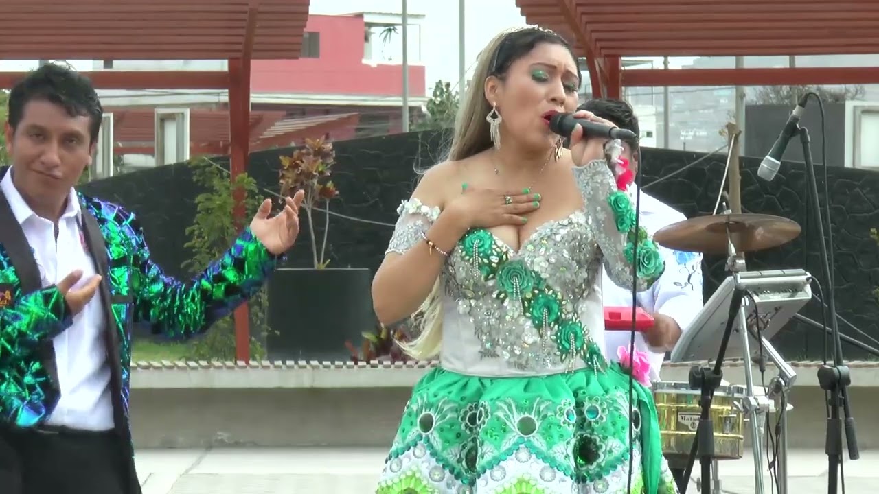 VIVIANA ROSALES - Quédate mi amor ( D.R)