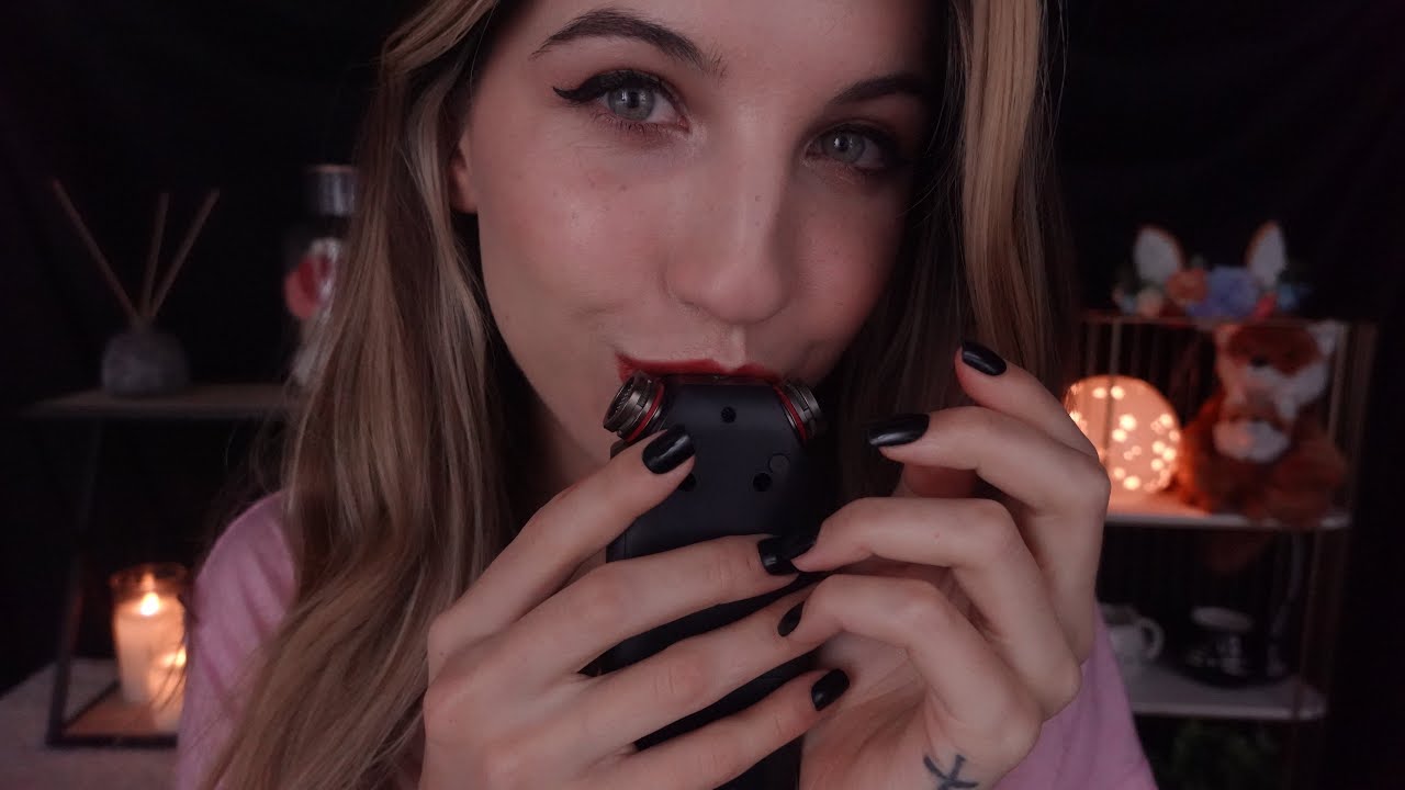 ASMR (1HR, NO TALKING) 💋 Kissies Inbetween Your Ears ~ Tascam 😍