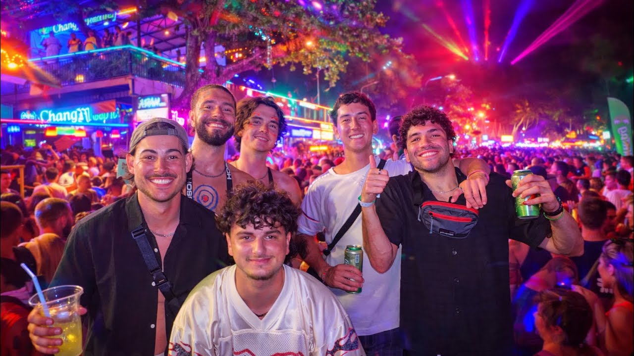 Koh Phangan’s Full Moon Party - What It’s Really Like🇹🇭