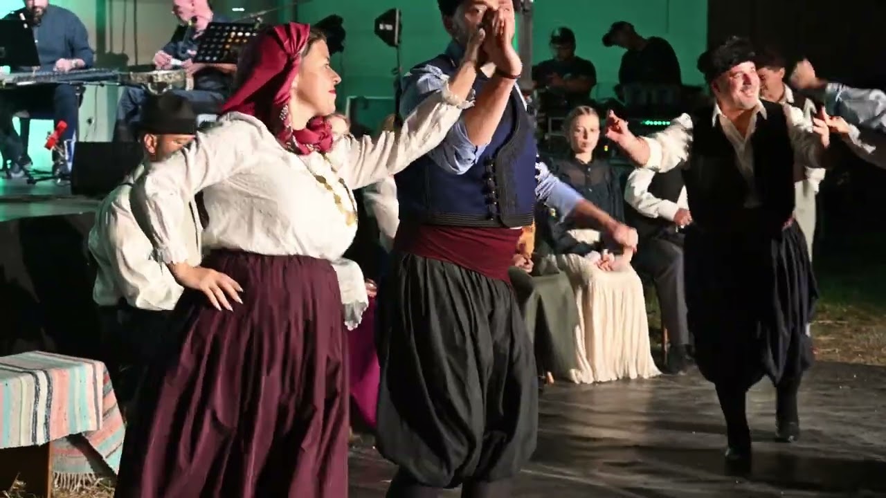 Κέρνα μας κόρη κέρνα μας (Άϊντε ώπλες) - 