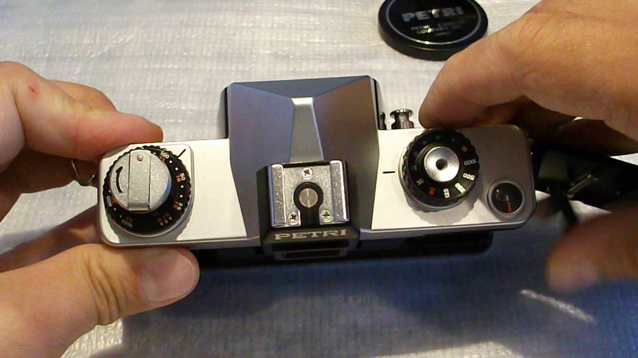 Petri MF-1 vintage Japan SLR camera overview.