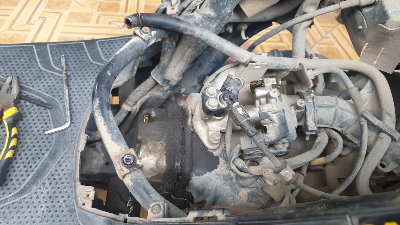 Cara mengganti karet head mesin Honda Spacy fi rembes oli mulu