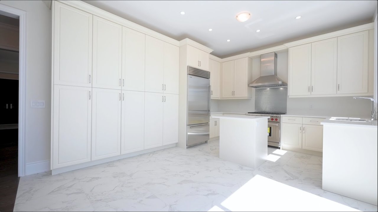 CountryWide Homes - Glen Abbey Encore - Oakville - Lot 373 Showcase
