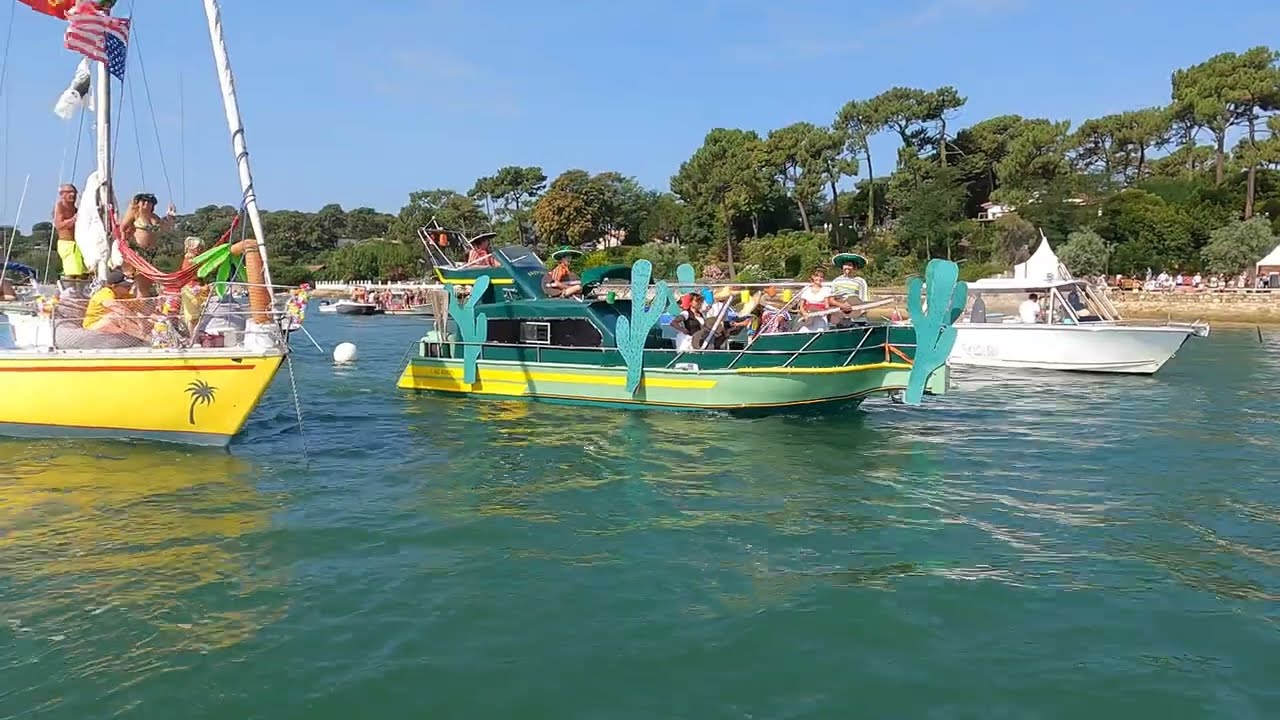 Le d&eacute;fil&eacute; nautique au Canon Cap Ferret de Tahiti au Mexique