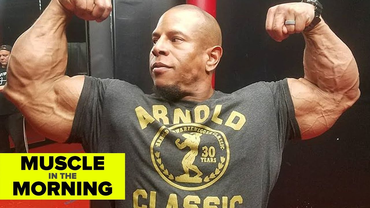 DAVID HENRY LOCKED IN! Muscle in the Morning (3/22/18)