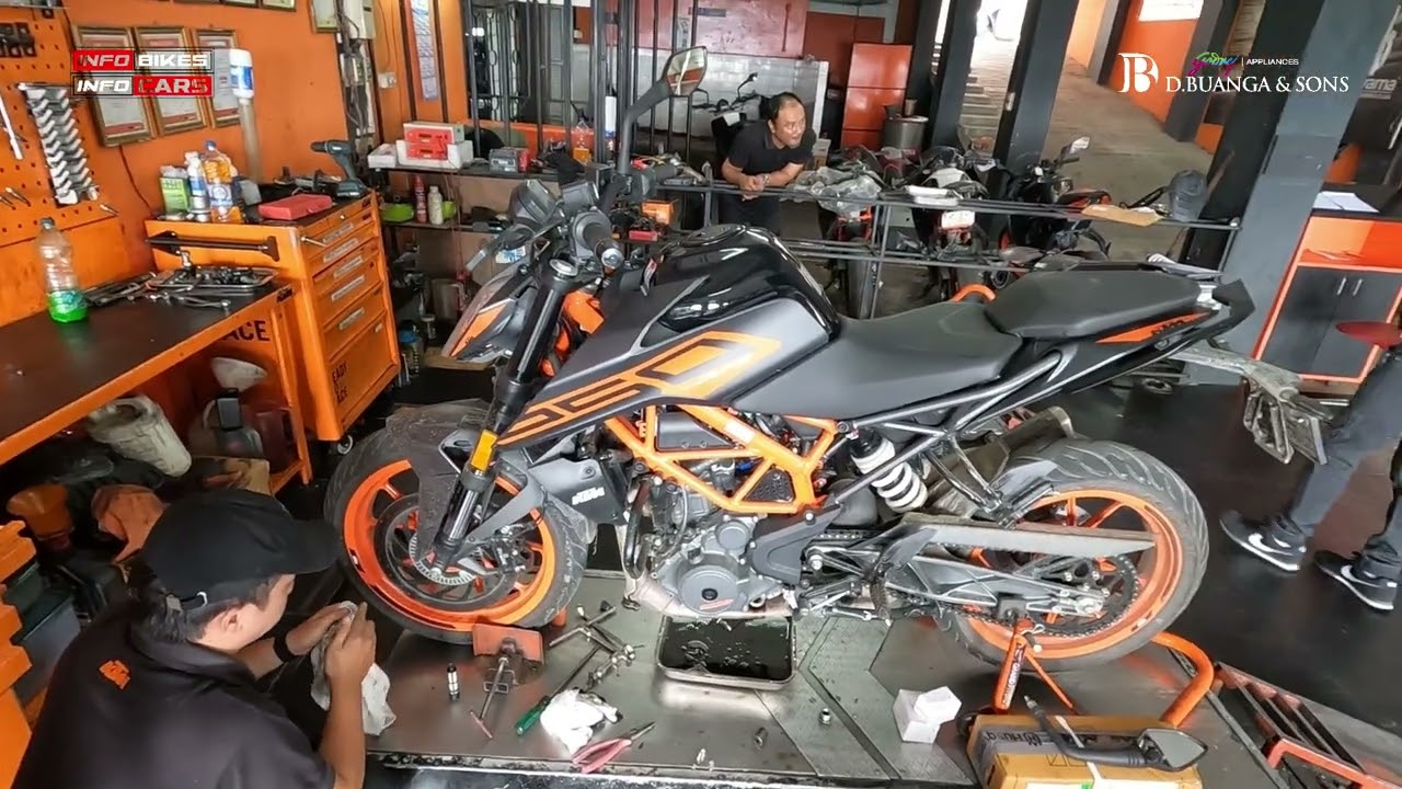 KTM Duke 250 1st Servicing