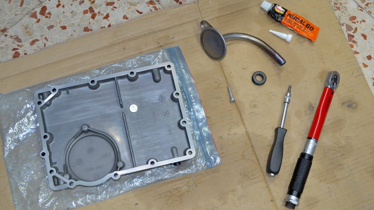 RESTAURACIÓN BMW K75 1987 (Parte 83) | Tapa cárter lista y montada + Sorpresa + Qué falta