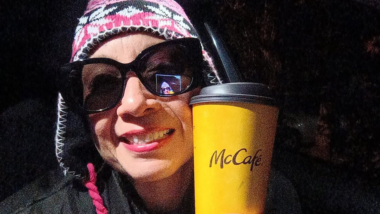 ASMR 🩷🖤. Кофейная беседа ☕ в 4 утра #mccafe