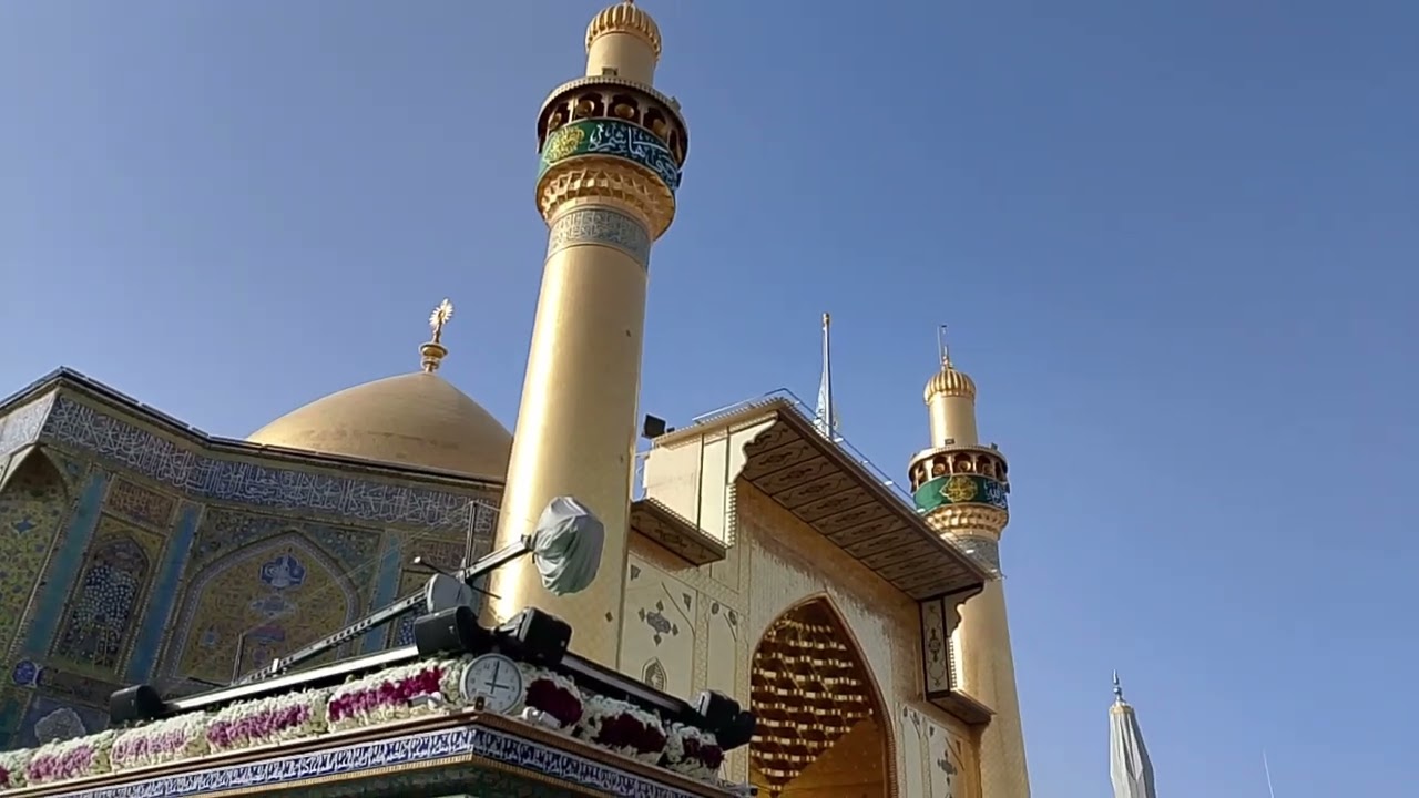 دق الساعة في العتبة العلوية المقدسة!! #النجف 