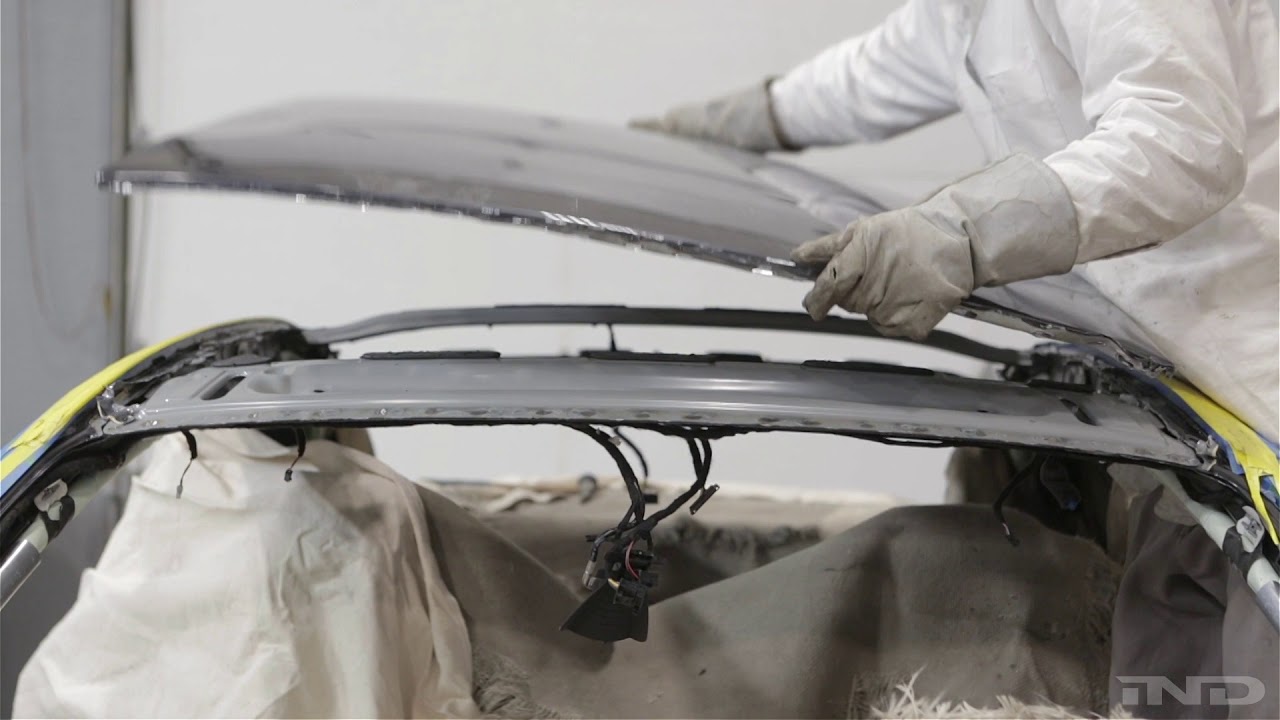 IND | RKP F87 M2 Carbon Roof Install