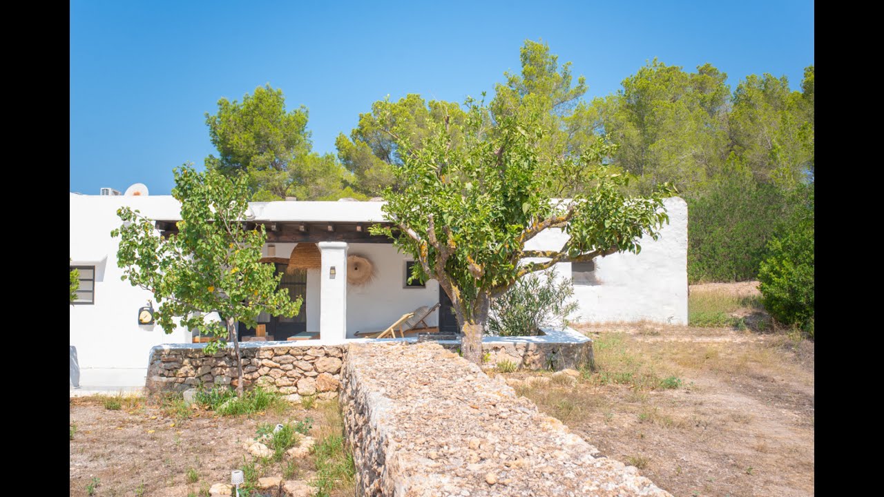 Authentic finca for sale with Ibiza vibes and sea- and sunset views